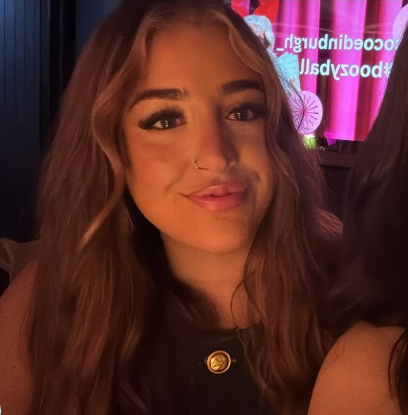 Hot slutty brunette uk chav pawg dsl #UKWgT608