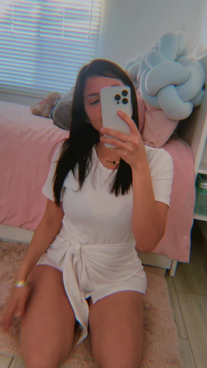 Ana Morquecho - wants to be your new semen dump, who gives the first tribute on her 3 #9UPVrdXe