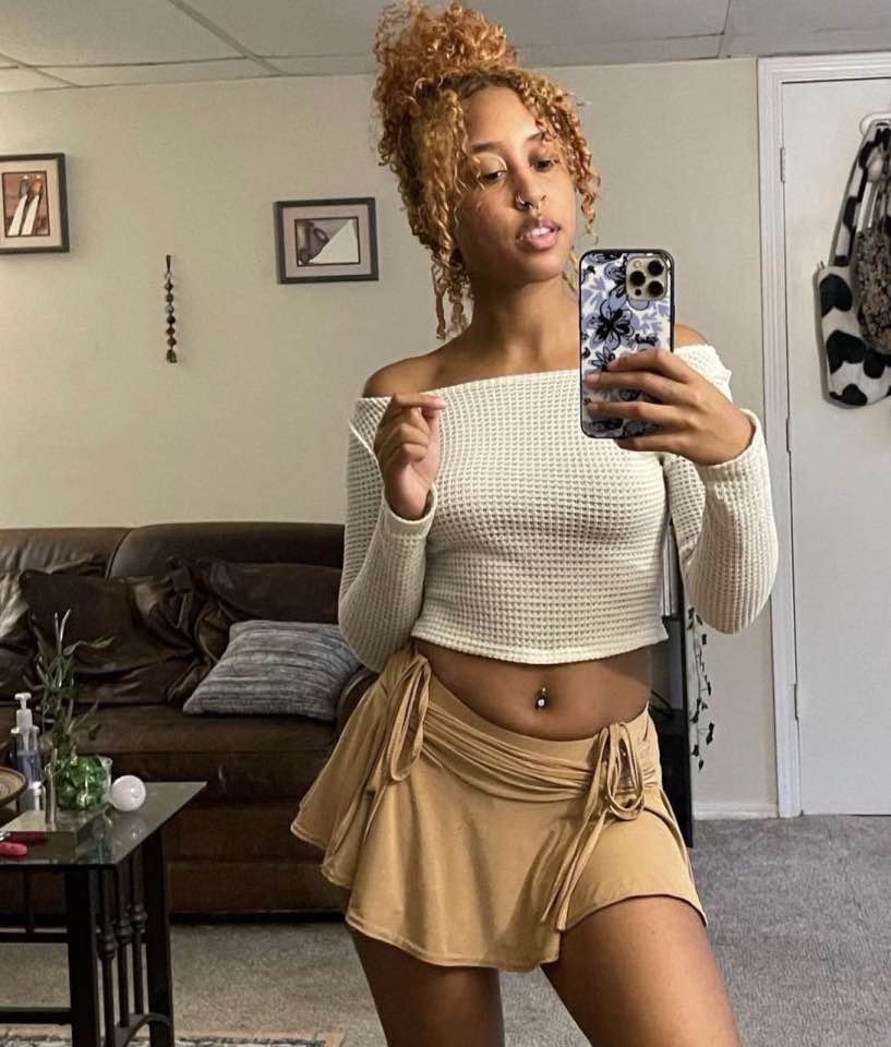 Super hot and thicc ebony bitch exposed #0rd8fP0A
